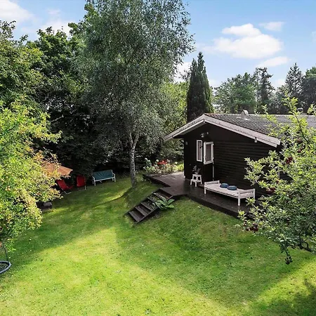 Semesterbostad 1555-dronningmolle-slaenvangen-34 *